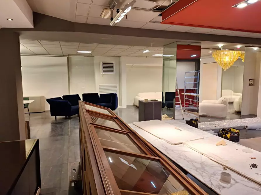 Immagine 12 di Capannone industriale in vendita  in Via delle Ville, Capannori LU, Italia a Capannori