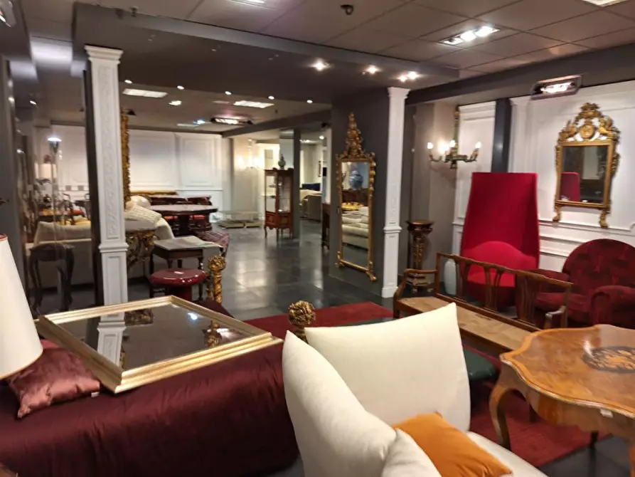 Immagine 15 di Capannone industriale in vendita  in Via delle Ville, Capannori LU, Italia a Capannori