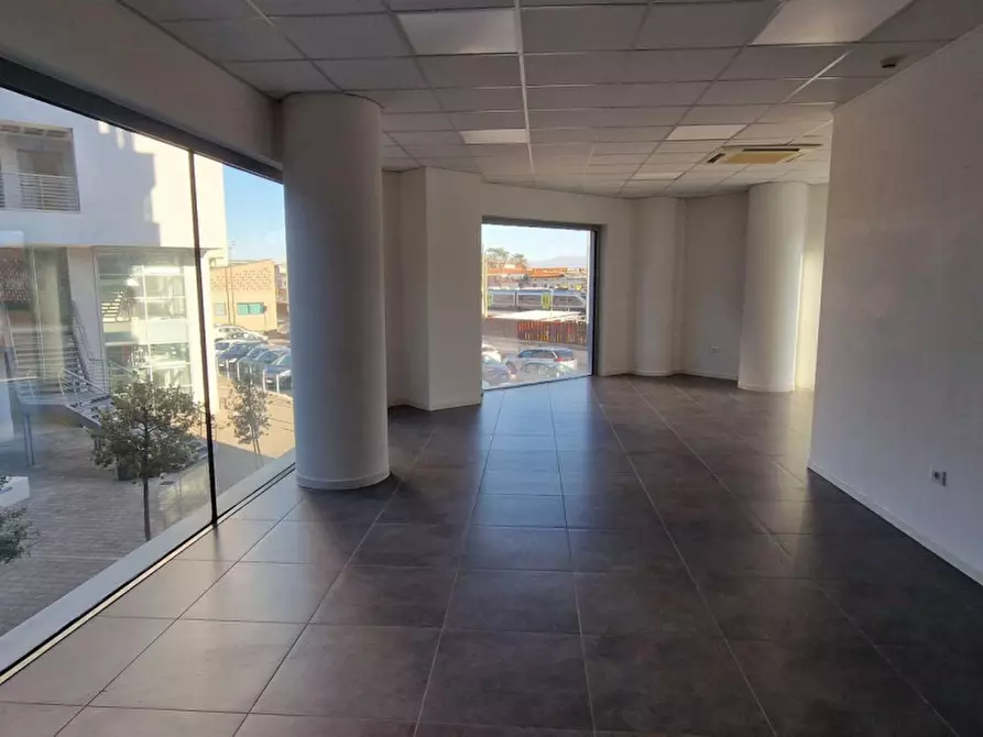 Immagine 4 di Ufficio in vendita  in Piazza J.F. Kennedy, 67051 Avezzano AQ, Italia a Avezzano