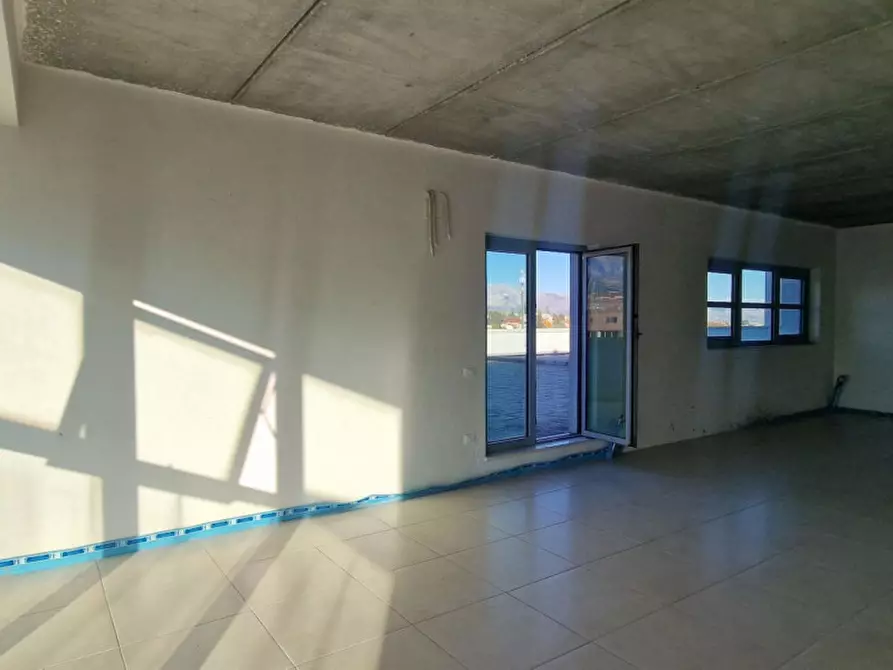 Immagine 9 di Ufficio in vendita  in Piazza J.F. Kennedy, 67051 Avezzano AQ, Italia a Avezzano