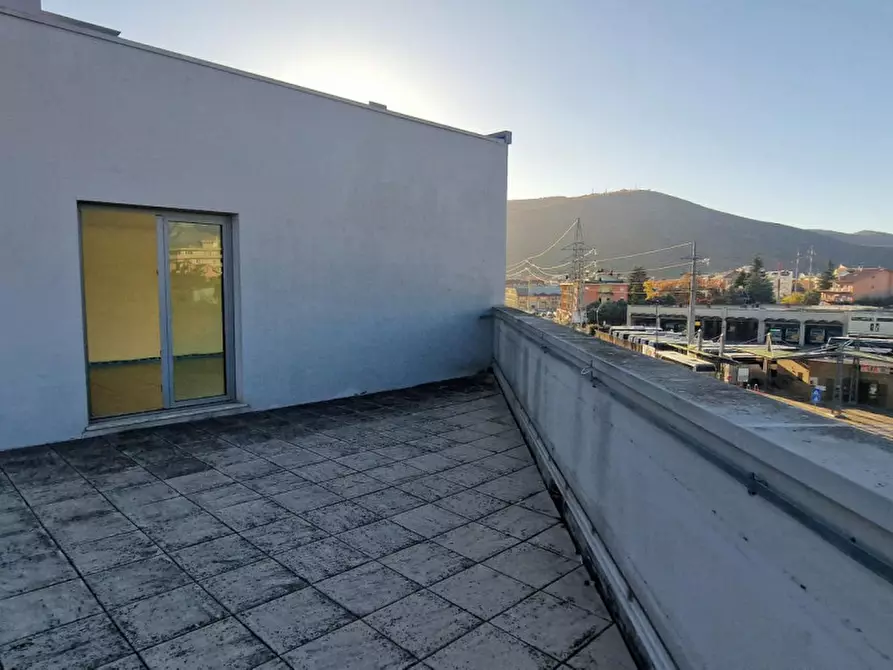 Immagine 15 di Ufficio in vendita  in Piazza J.F. Kennedy, 67051 Avezzano AQ, Italia a Avezzano