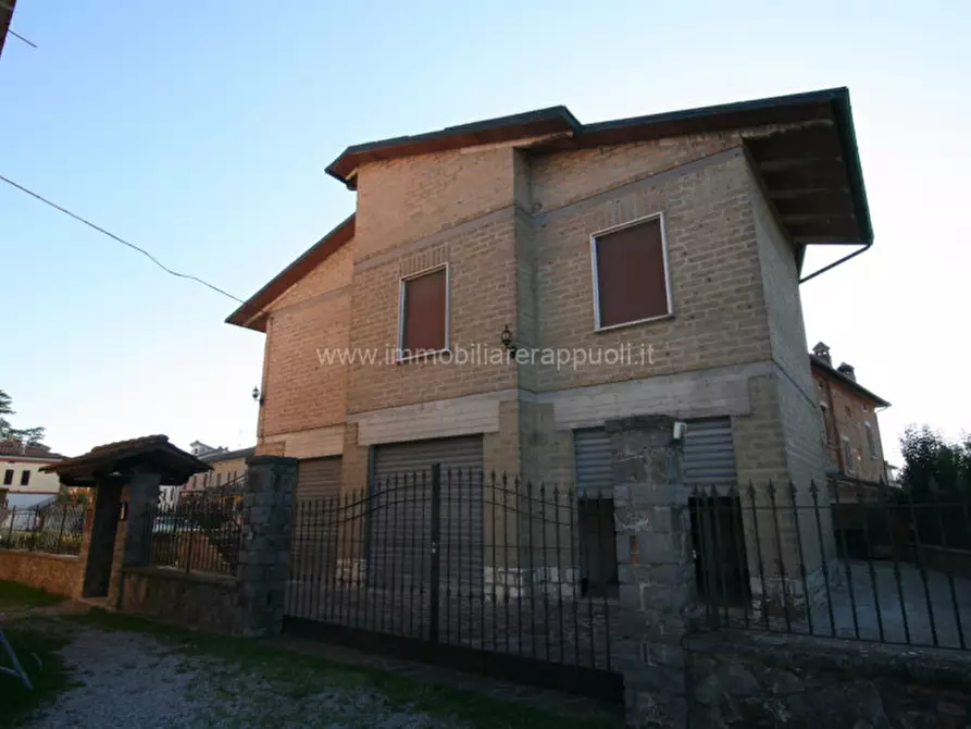 Immagine 3 di Casa indipendente in vendita  a Torrita Di Siena