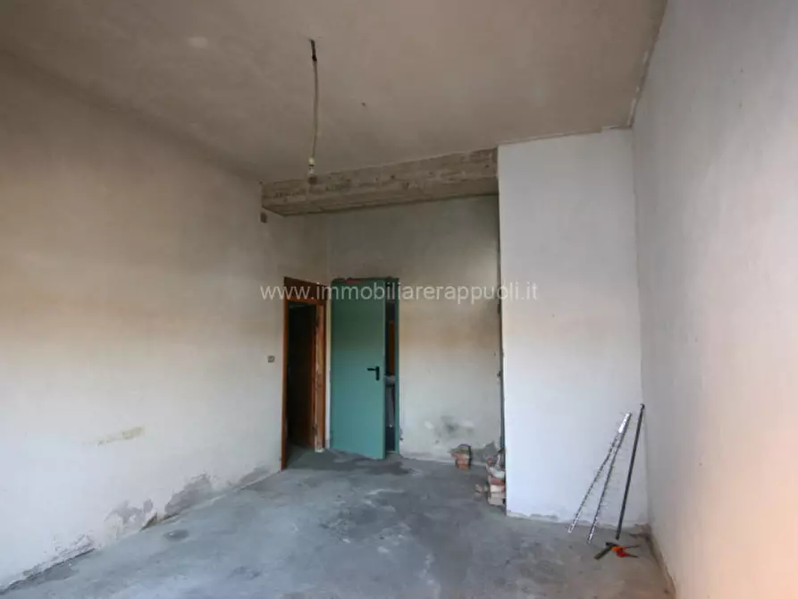 Immagine 7 di Casa indipendente in vendita  a Torrita Di Siena