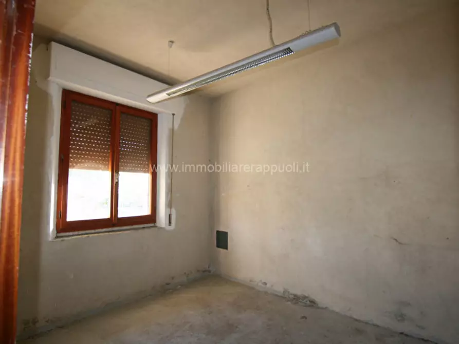 Immagine 13 di Casa indipendente in vendita  a Torrita Di Siena