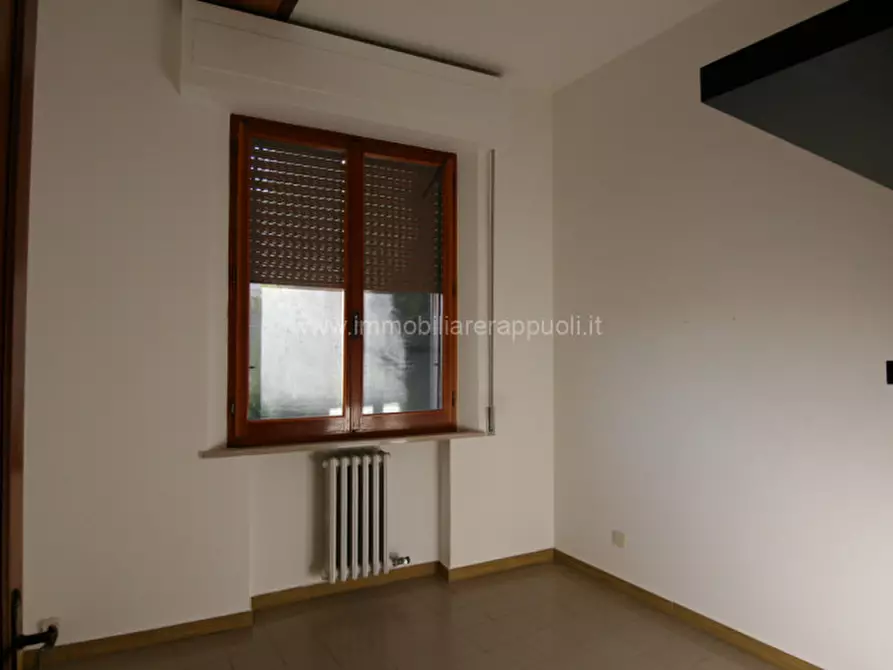 Immagine 25 di Casa indipendente in vendita  a Torrita Di Siena