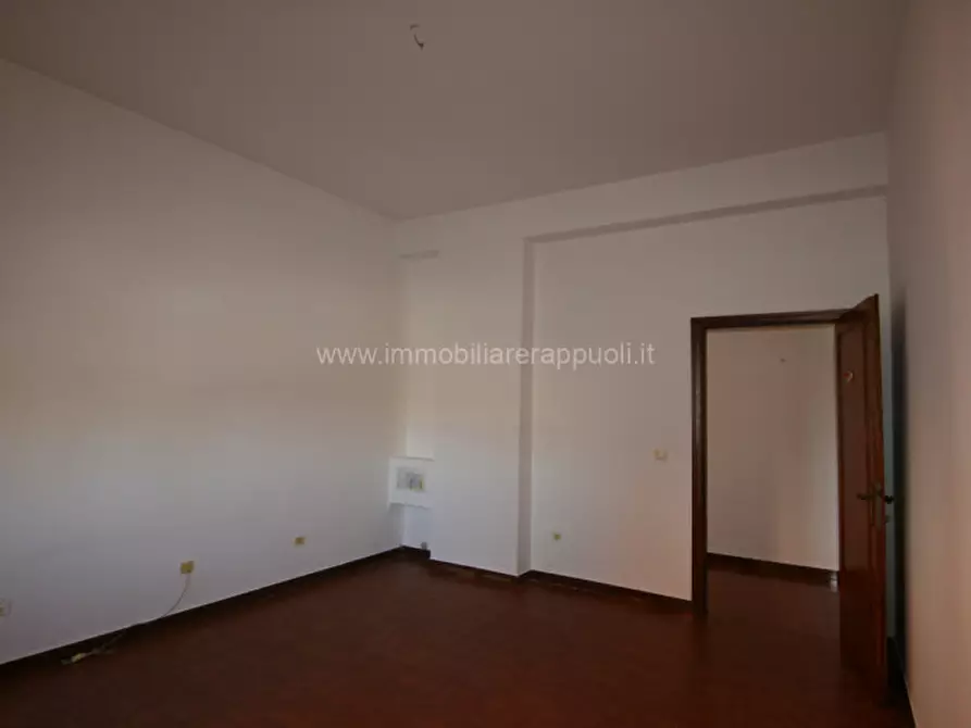 Immagine 28 di Casa indipendente in vendita  a Torrita Di Siena