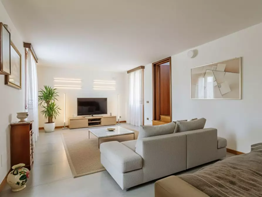 Immagine 3 di Casa indipendente in vendita  a Arre