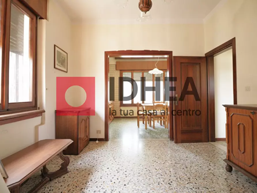 Immagine 3 di Casa indipendente in vendita  in Via Antonio Canova a Paese