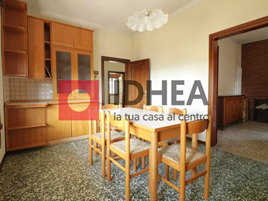 Immagine 8 di Casa indipendente in vendita  in Via Antonio Canova a Paese