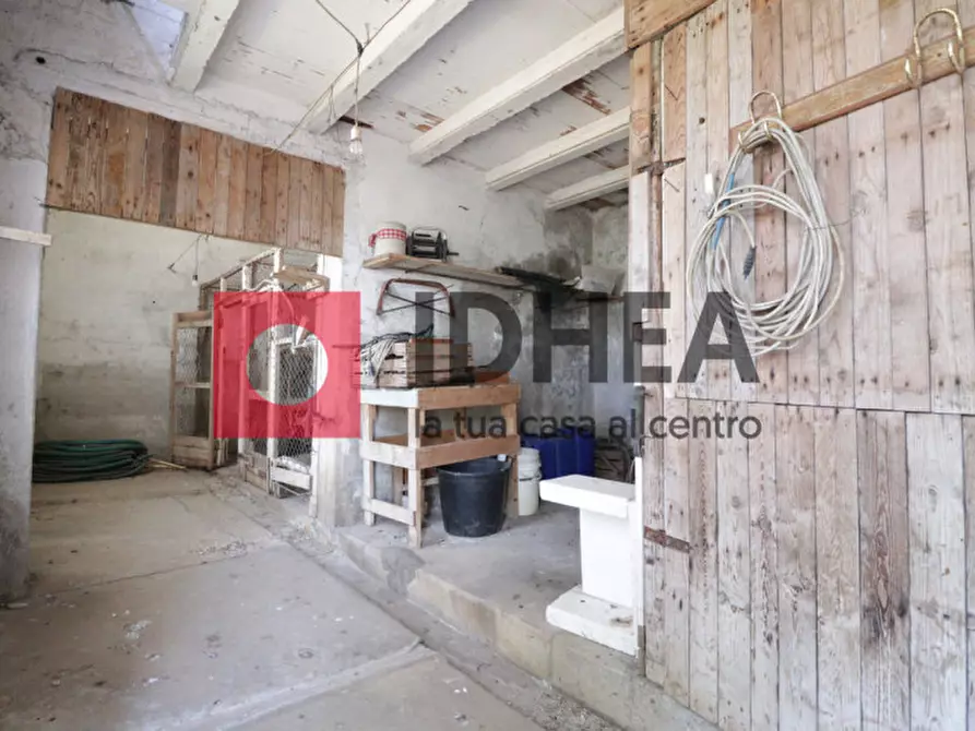 Immagine 36 di Casa indipendente in vendita  in Via Antonio Canova a Paese