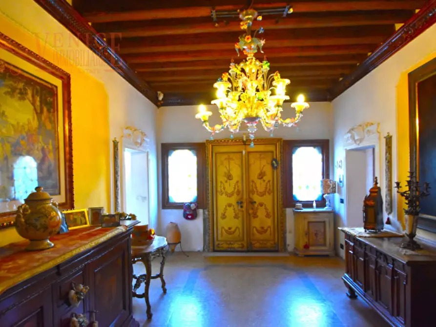Immagine 3 di Villa in vendita  a Santa Maria Di Sala