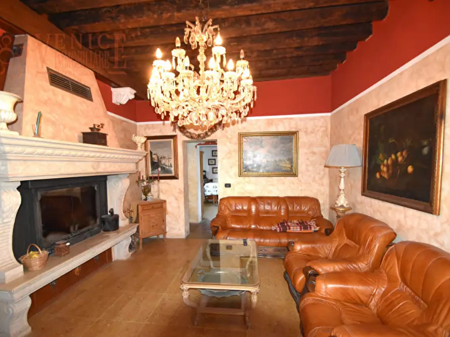 Immagine 4 di Villa in vendita  a Santa Maria Di Sala