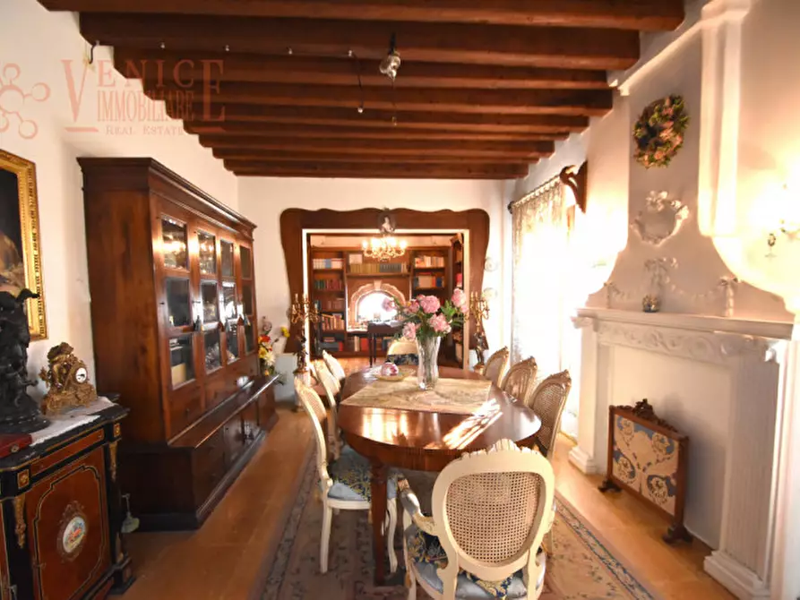 Immagine 4 di Villa in vendita  a Santa Maria Di Sala