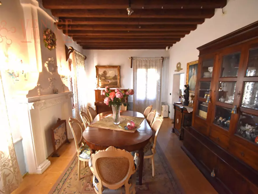 Immagine 6 di Villa in vendita  a Santa Maria Di Sala