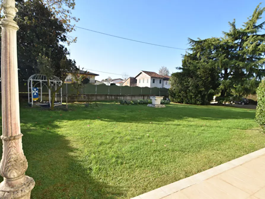 Immagine 11 di Villa in vendita  a Santa Maria Di Sala