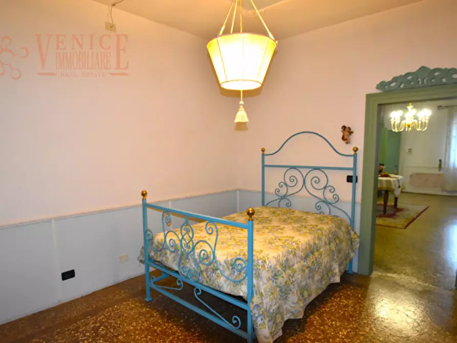 Immagine 12 di Villa in vendita  a Santa Maria Di Sala