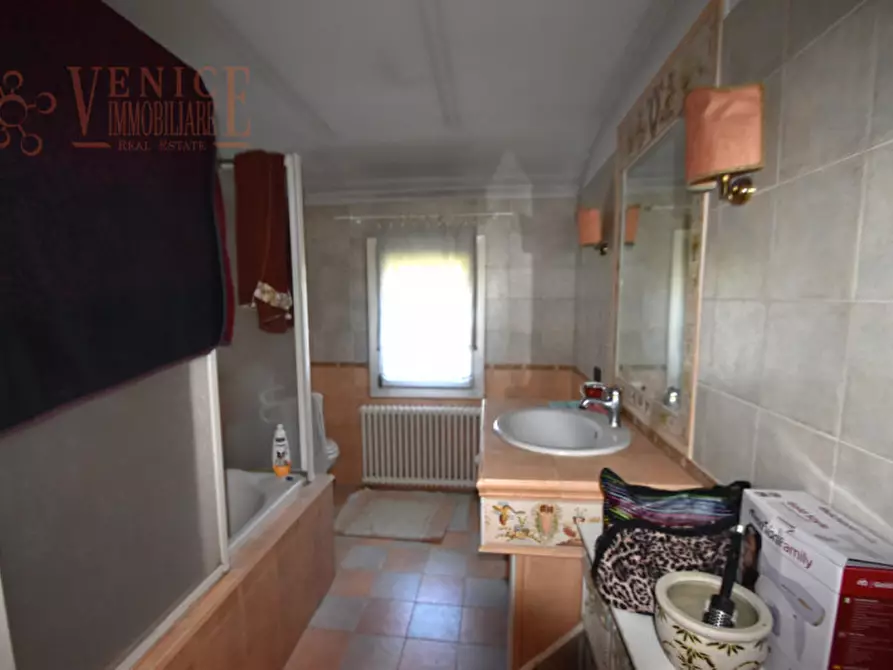 Immagine 25 di Villa in vendita  a Santa Maria Di Sala