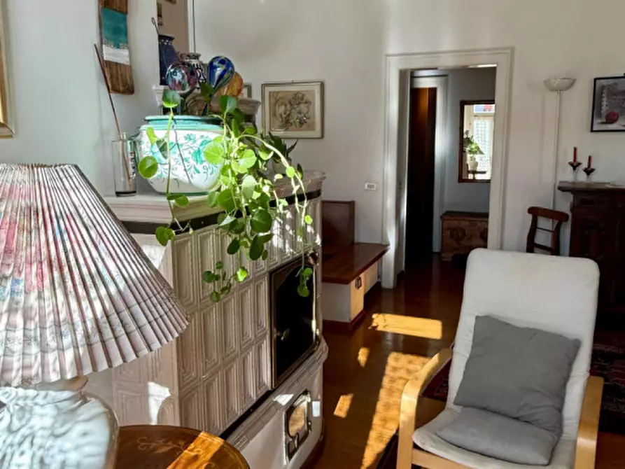 Immagine 6 di Appartamento in vendita  in Piazza della Vittoria - Siegesplatz a Bolzano