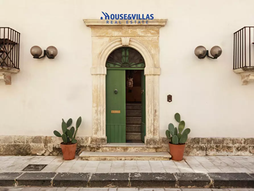 Immagine 9 di Casa indipendente in vendita  in Via Principe Umberto a Noto