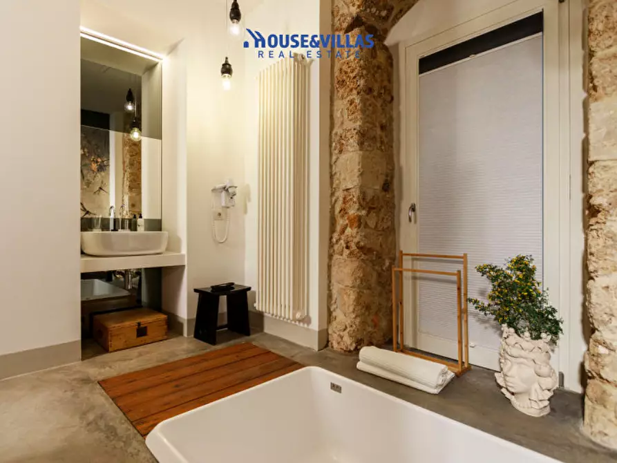 Immagine 26 di Casa indipendente in vendita  in Via Principe Umberto a Noto