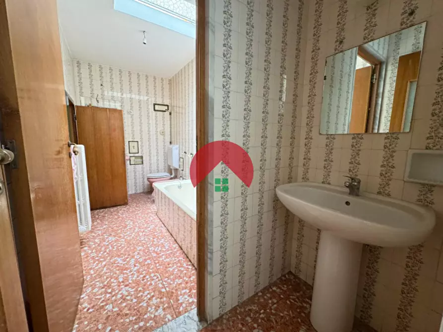 Immagine 14 di Appartamento in vendita  a Matera