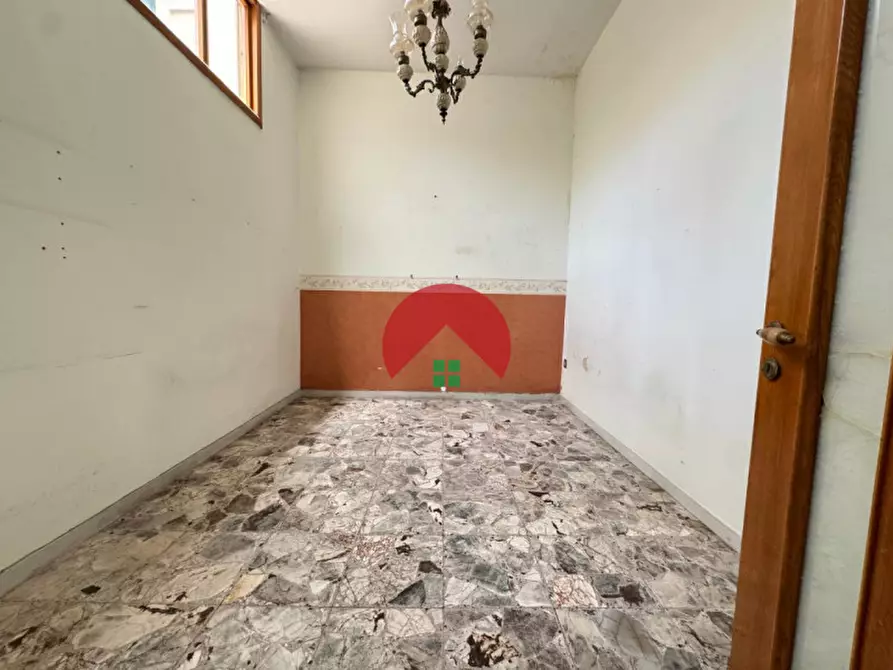 Immagine 28 di Appartamento in vendita  a Matera