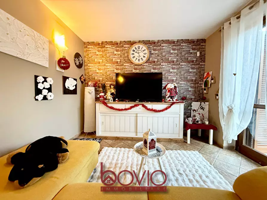 Immagine 13 di Appartamento in vendita  in Strada del Mondino 7 a Castiglione Torinese