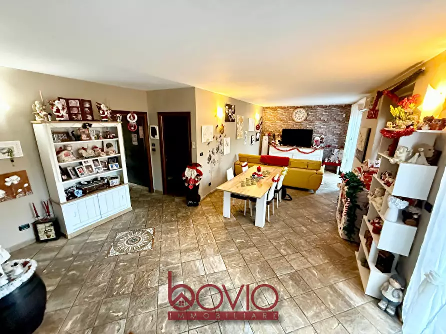 Immagine 14 di Appartamento in vendita  in Strada del Mondino 7 a Castiglione Torinese