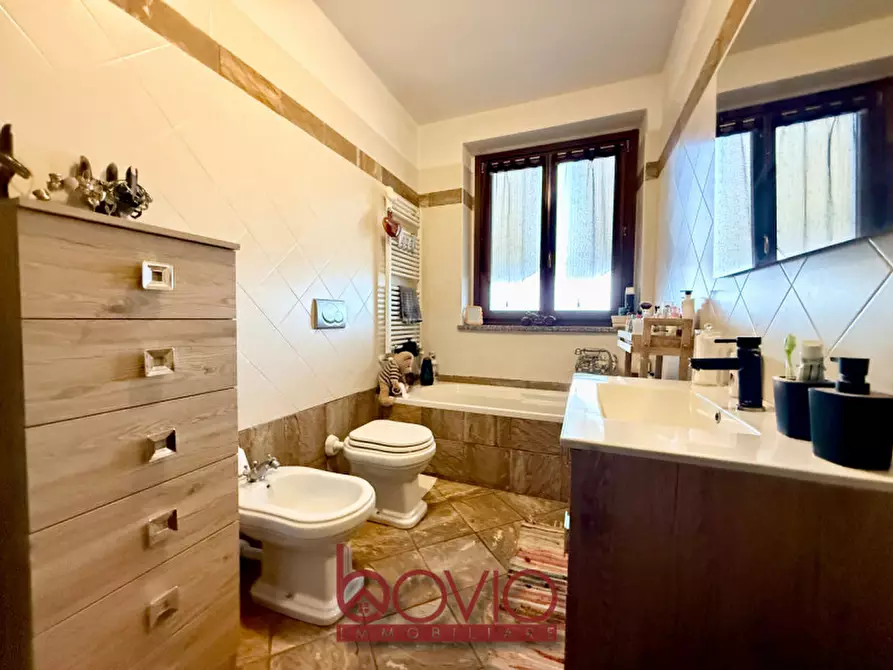 Immagine 45 di Appartamento in vendita  in Strada del Mondino a Castiglione Torinese