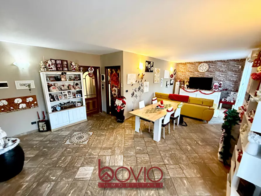 Immagine 52 di Appartamento in vendita  in Strada del Mondino a Castiglione Torinese