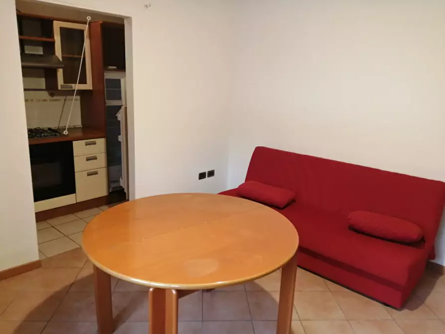 Immagine 2 di Appartamento in vendita  in Via Jacopone da Todi a Padova