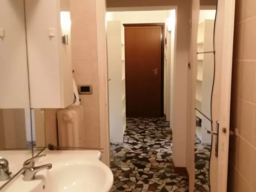 Immagine 6 di Appartamento in vendita  in Via Jacopone da Todi a Padova