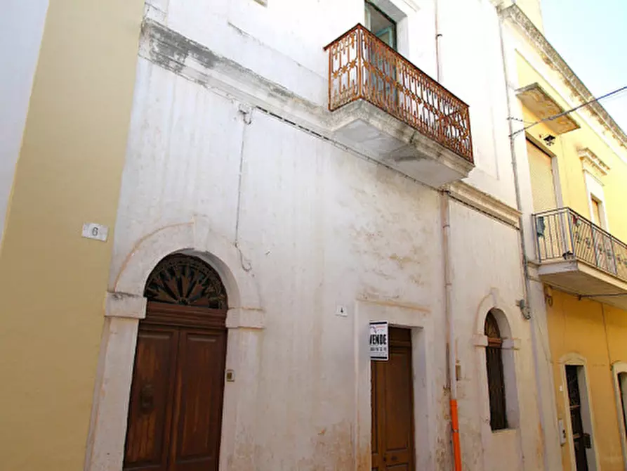 Immagine 1 di Casa indipendente in vendita  in Via San Biagio a Matino