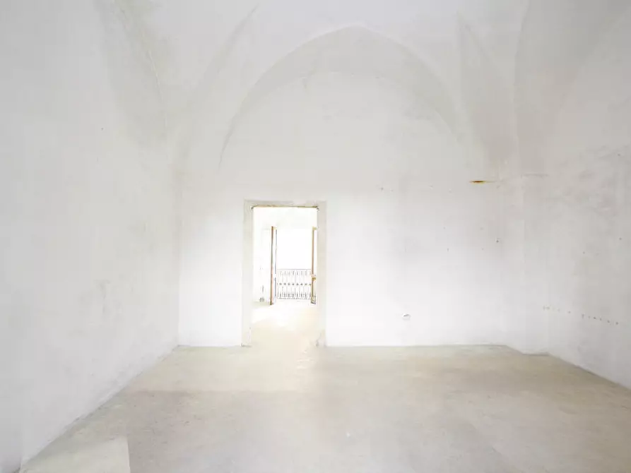 Immagine 12 di Casa indipendente in vendita  in Via San Biagio a Matino