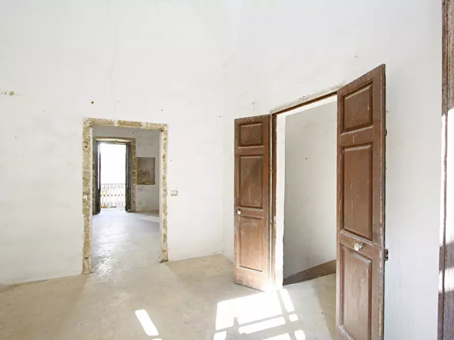 Immagine 25 di Casa indipendente in vendita  in Via San Biagio a Matino