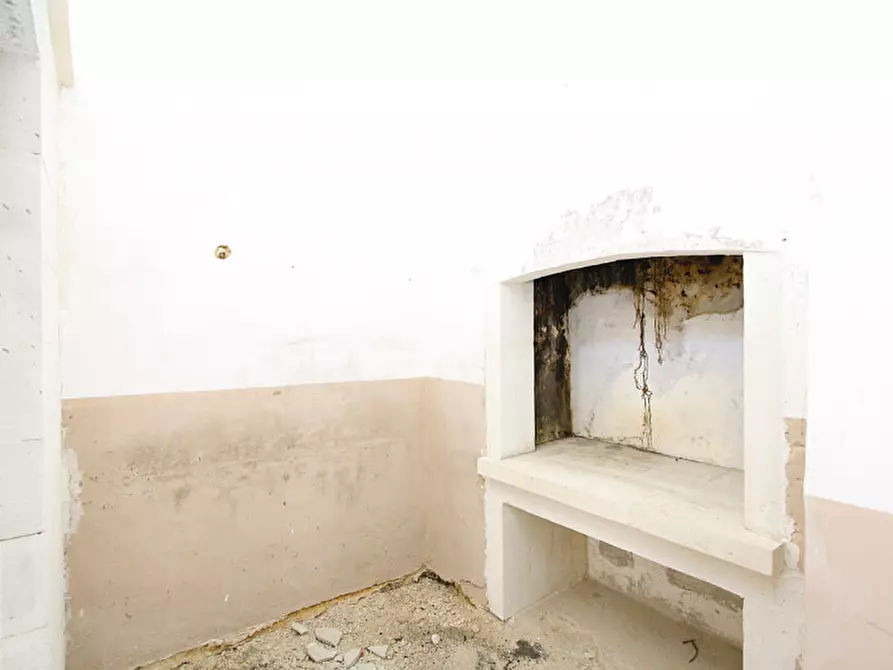 Immagine 29 di Casa indipendente in vendita  in Via San Biagio a Matino
