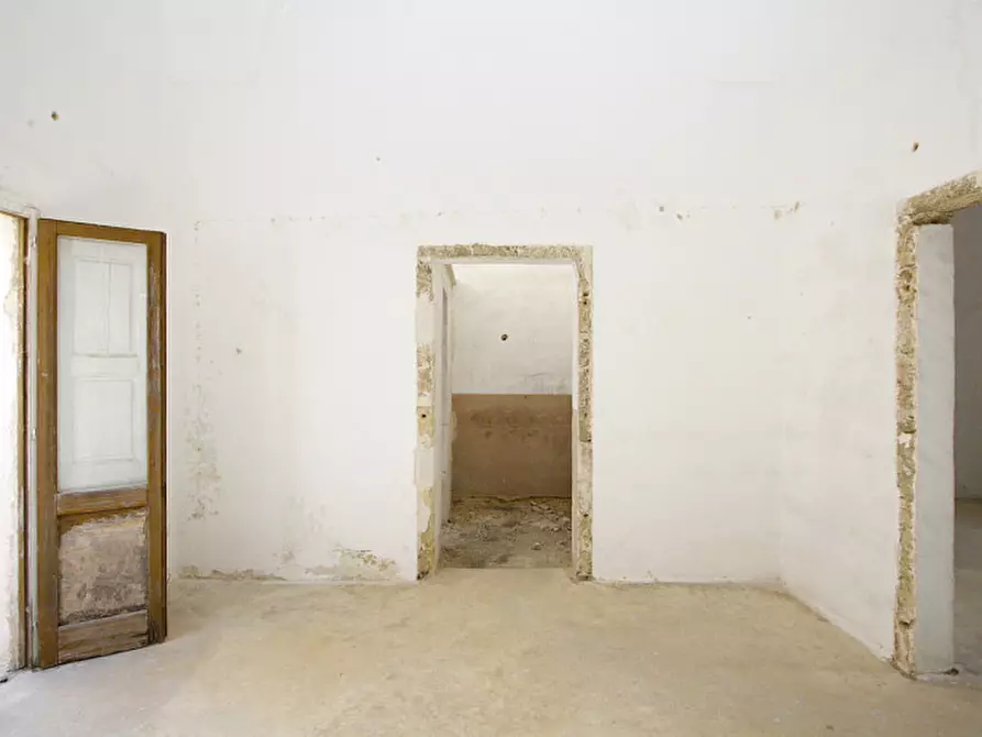 Immagine 30 di Casa indipendente in vendita  in Via San Biagio a Matino