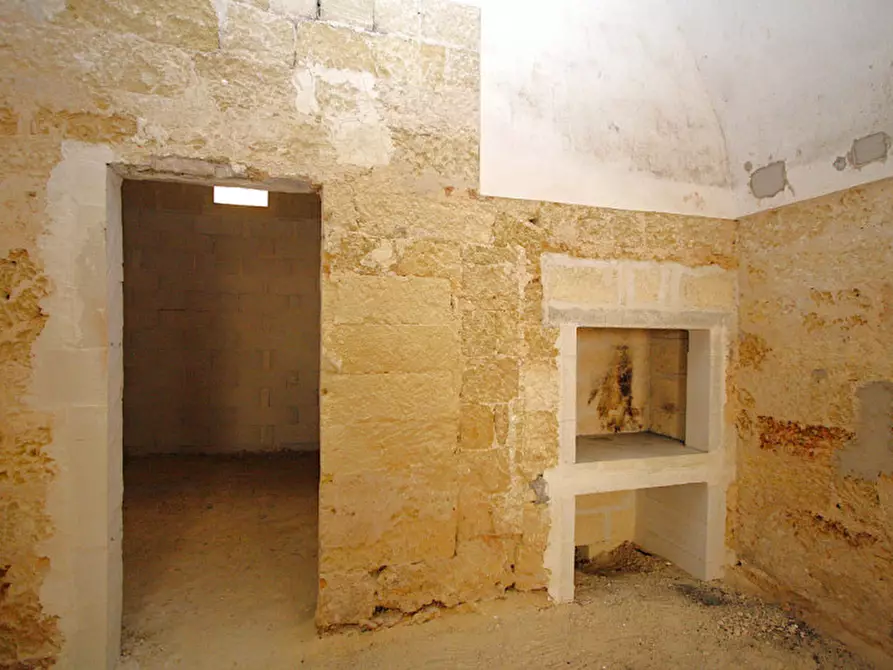 Immagine 32 di Casa indipendente in vendita  in Via San Biagio a Matino