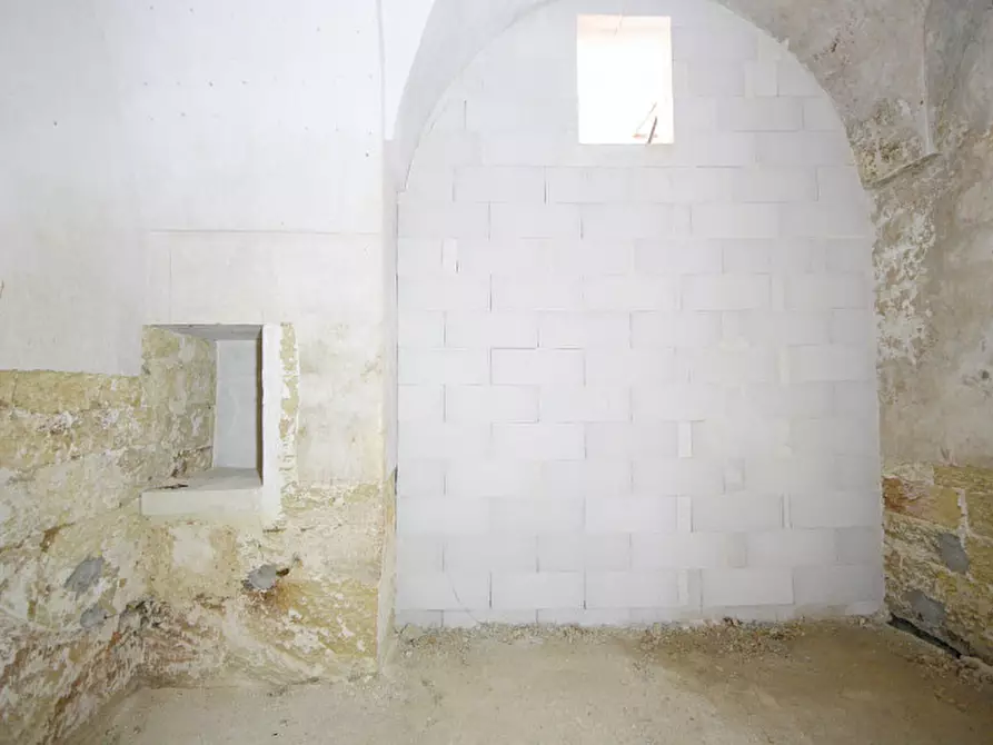 Immagine 35 di Casa indipendente in vendita  in Via San Biagio a Matino