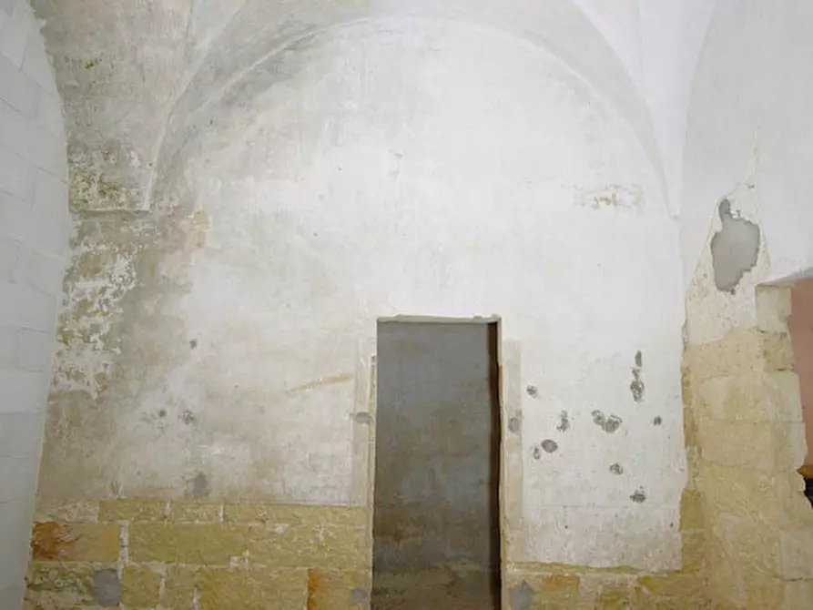 Immagine 39 di Casa indipendente in vendita  in Via San Biagio a Matino