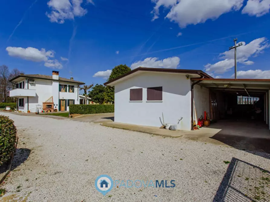 Immagine 17 di Casa indipendente in vendita  in Via Cornoledo, a Pernumia