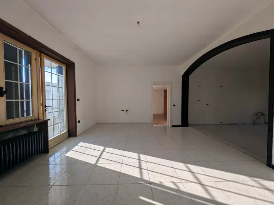 Immagine 12 di Appartamento in vendita  in Via Calbarine 9 a Schio