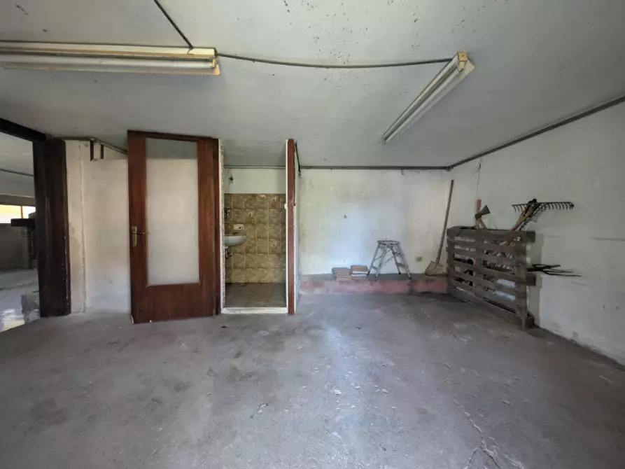 Immagine 15 di Appartamento in vendita  in Via Calbarine 9 a Schio