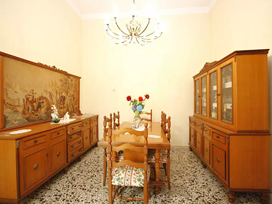 Immagine 7 di Casa indipendente in vendita  in Via Don Bosco a Matino