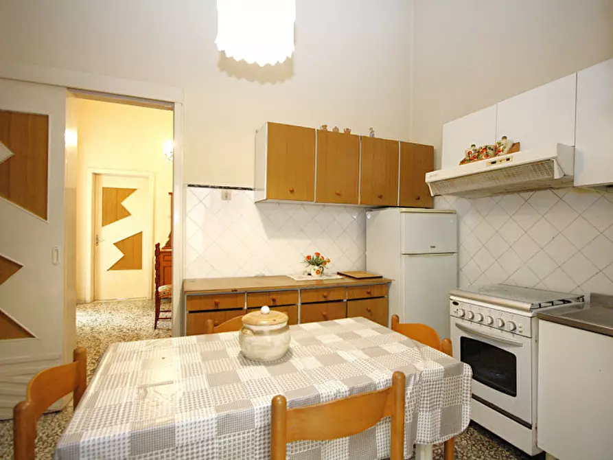 Immagine 9 di Casa indipendente in vendita  in Via Don Bosco a Matino