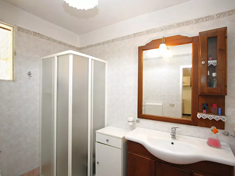 Immagine 11 di Casa indipendente in vendita  in Via Don Bosco a Matino