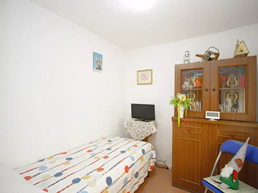 Immagine 13 di Casa indipendente in vendita  in Via Don Bosco a Matino