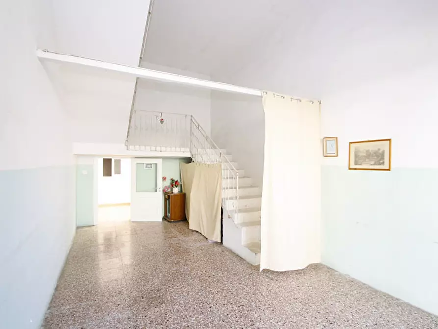 Immagine 16 di Casa indipendente in vendita  in Via Don Bosco a Matino