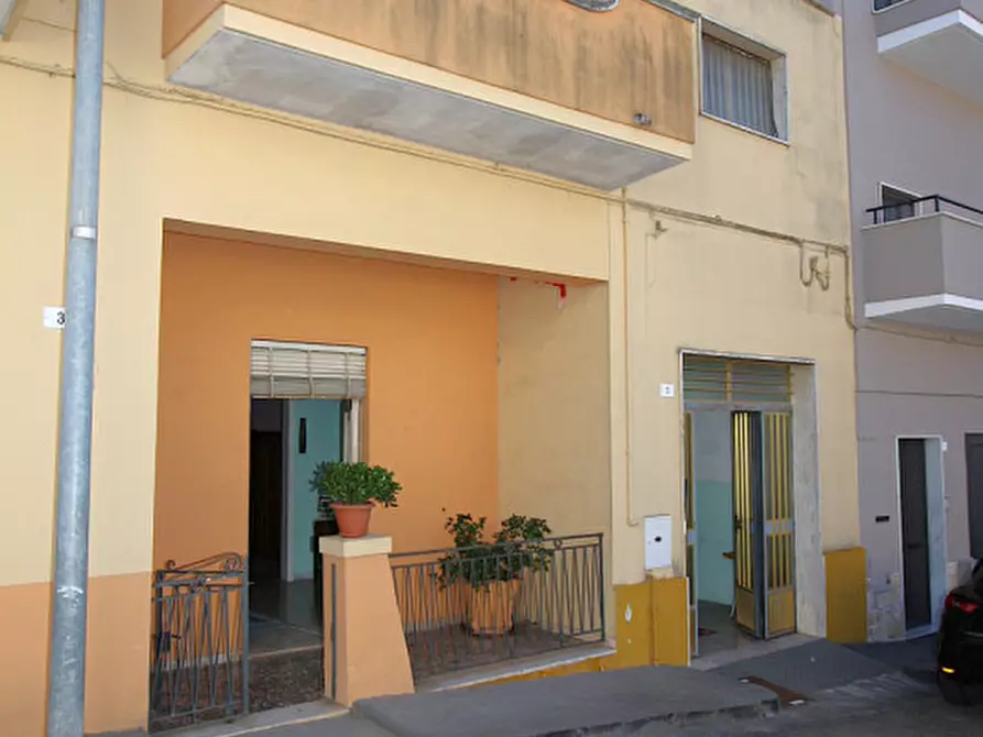 Immagine 38 di Casa indipendente in vendita  in Via Don Bosco a Matino