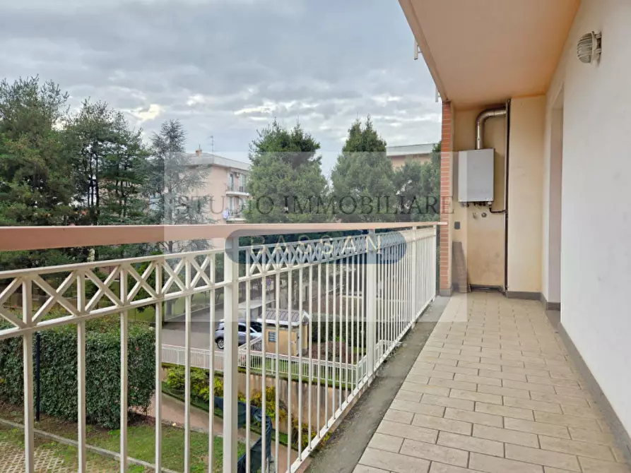 Immagine 3 di Appartamento in affitto  in Via Alfredo Cappellini 37 a Gallarate